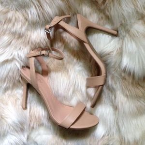 ✨ Tan Heels ✨